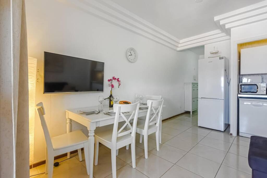 Ocean View Apartment In Orlando By Altamarhomes Costa Adeje  Exterior photo